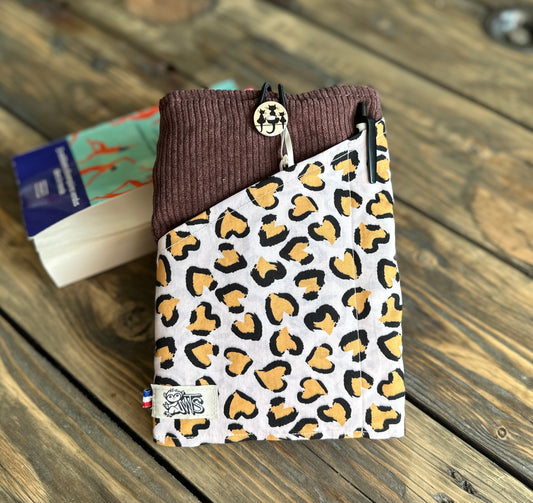 Pochette à livre et liseuse léopard