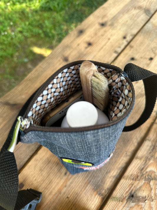 Sac à pof ou pochette « all Eyez on me »