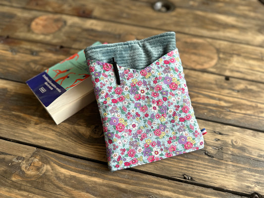 Pochette à livre double format