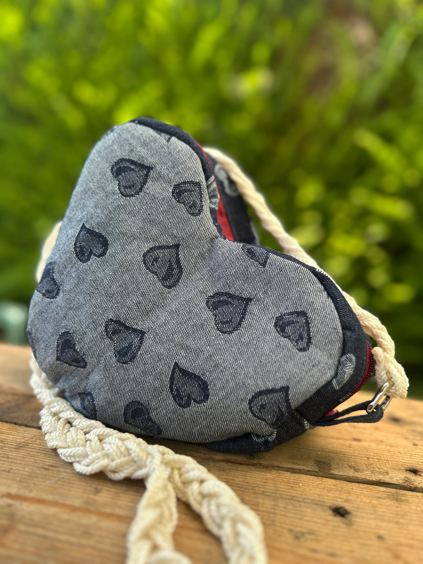 Sac à bandoulière molletonné cœur