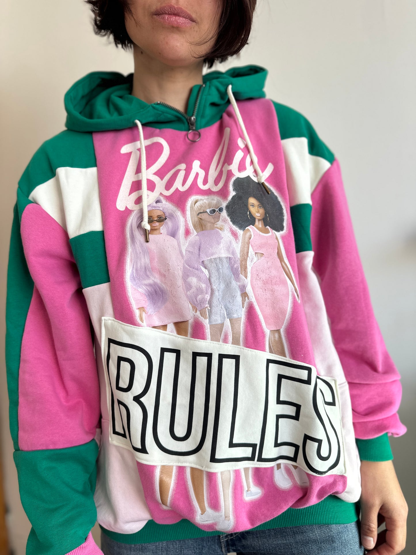 Sweatchwork « Barbie Break Gender Rules »