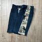 Bermuda jean upcyclé pièce unique – custom jacquard chiens vintage – taille 36/38/40